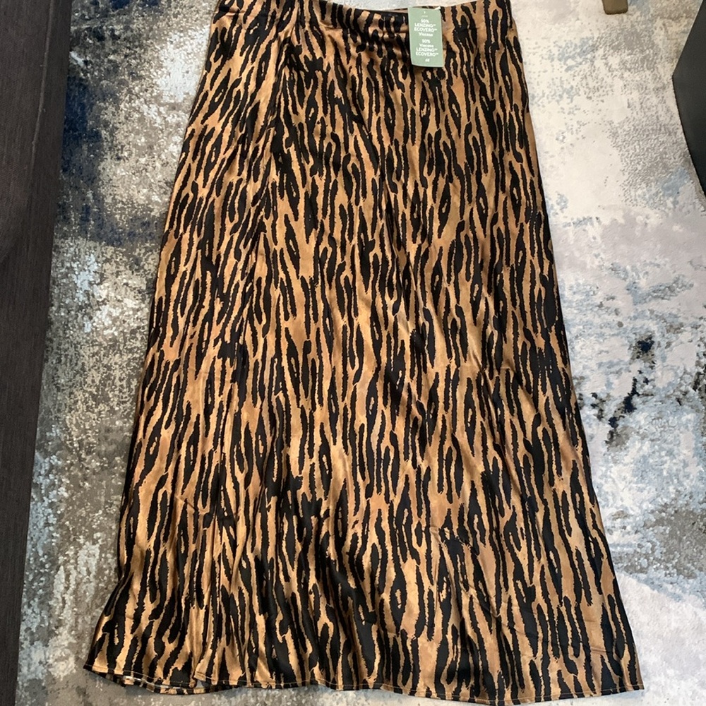 H&M Leopard Print Slip Skirt